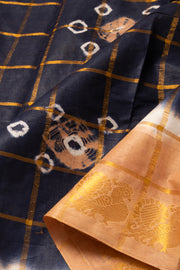 Dark Blue Handcrafted Sungudi Cotton Saree 10077106