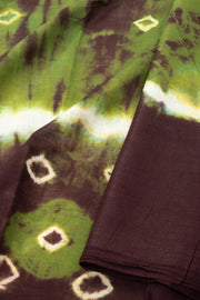 Green Handcrafted Sungudi Cotton Saree Without Blouse 10077109