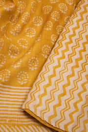 Honey Yellow Printed Tussar Silk Saree With Floral Motifs 10076455