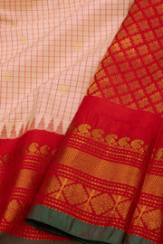 Beige Gadwal Kuttu Silk Saree 10075435