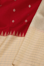 Red Gadwal Kuttu Silk Saree 10075444