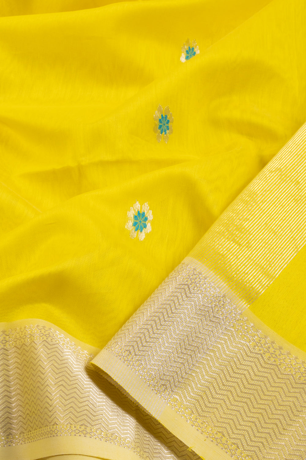 Yellow Handloom Maheshwari Silk Cotton Saree 10068640 - Avishya