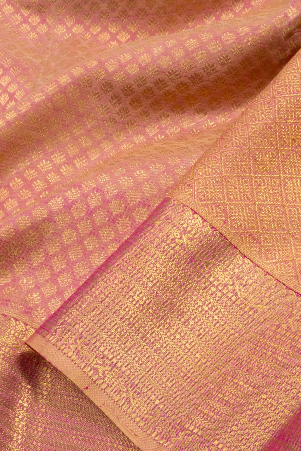 Salmon Pink Handloom Pure Zari Kanjivaram Silk Saree 10062346