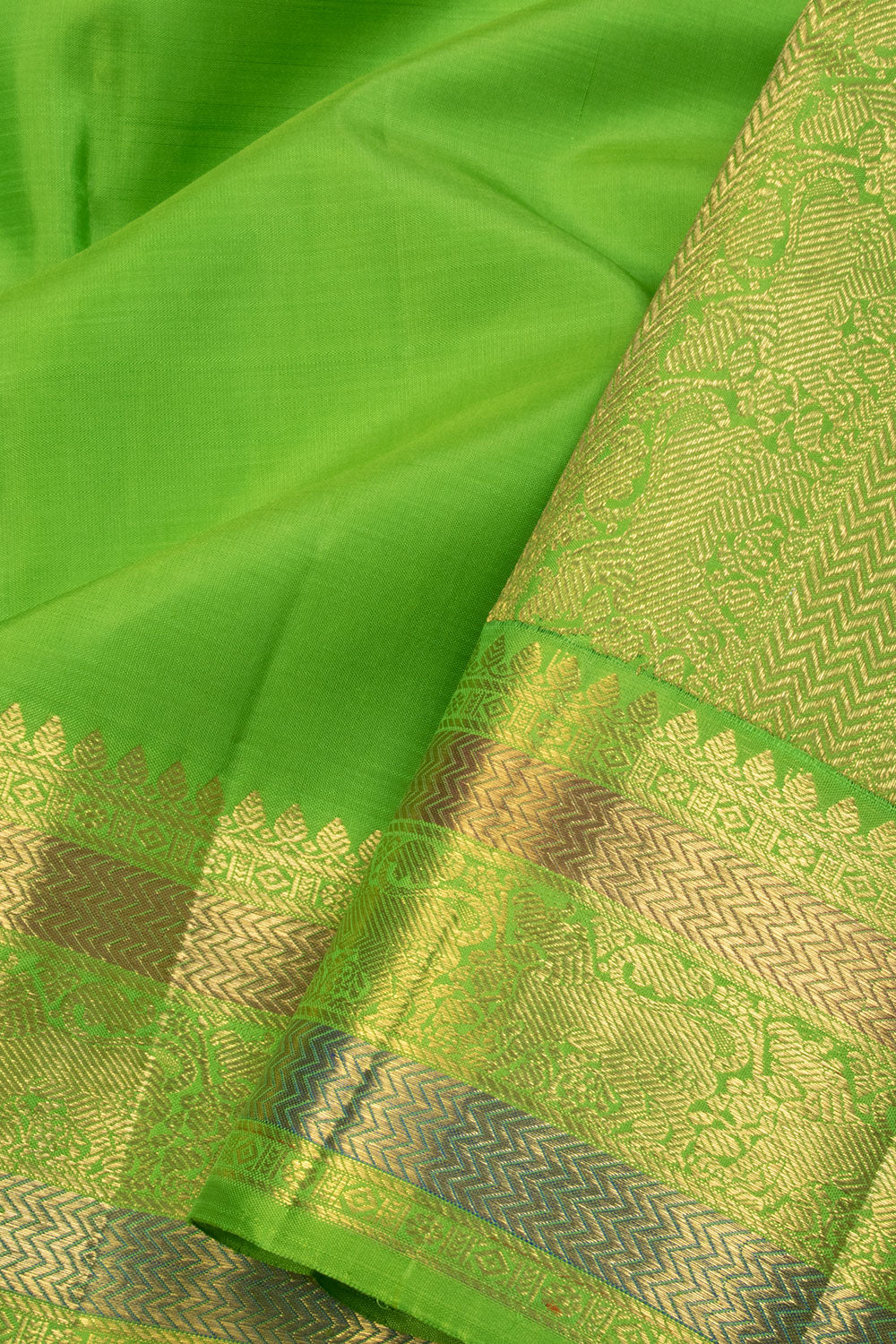 Lime green Handloom Kanjivaram silk saree - Avishya