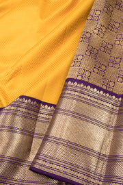 Gold Nakashi Kanjivaram Silk Saree 10075665