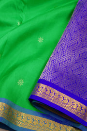 Green Light Weight Kanchipuram Pure Silk Saree 10072858