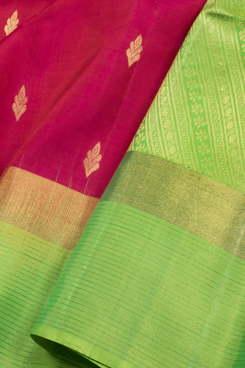 Red Kanjivaram Soft Silk Saree 10069224 - Avishya