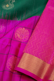 Green Handloom Kanjivaram Soft Silk Saree with Contrast Pallu 10074805