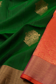 Green Handloom Kanjivaram Soft Silk Saree 10076146
