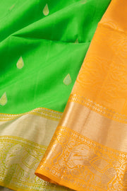 Green Handloom Kanjivaram Soft Silk Saree 10076154