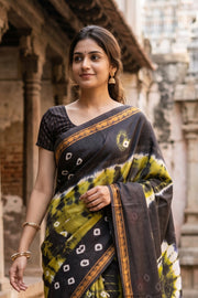 Olive Green and Black Tie-Dye Sungudi Cotton Saree 10078012
