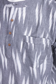 Ikat Cotton Men's Short Kurta With Slim-Fit Design & Front Pocket 10076951