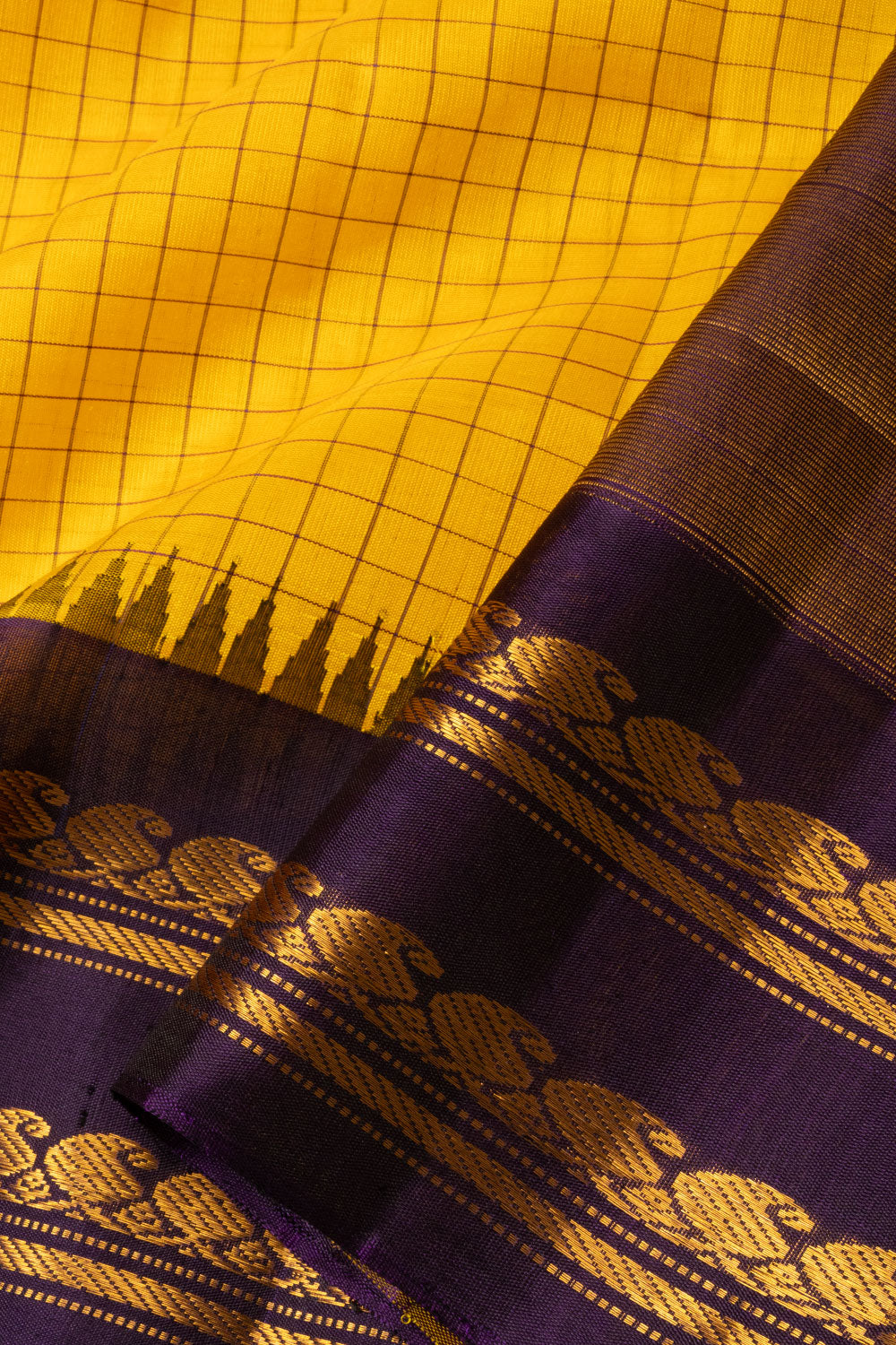 Yellow Handloom Gadwal Silk Saree - Avishya