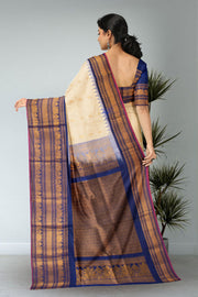 Cream Gadwal Kuttu Silk Saree 10075410