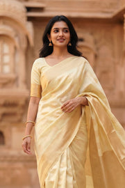 Cream Handloom Banarasi Chiniya Silk Saree 10065488