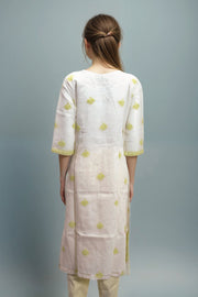 White Chikankari Embroidery Cotton Kurta 10071467