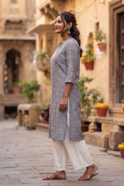 Grey Handcrafted Slub Cotton Kurta 10077430