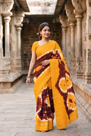 Mustard Yellow and Maroon Sungudi Cotton Saree 10078024