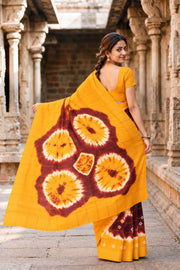 Mustard Yellow and Maroon Sungudi Cotton Saree 10078024