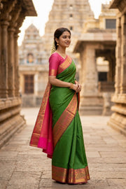Green Kanjivaram Pure Silk Saree With Peacock Border 10077918