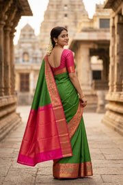Green Kanjivaram Pure Silk Saree With Peacock Border 10077918