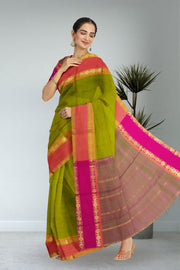 Green Kanjivaram Pure Silk Saree 10076075