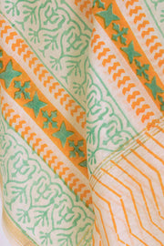 White Handloom Maheshwari Silk Cotton Dupatta