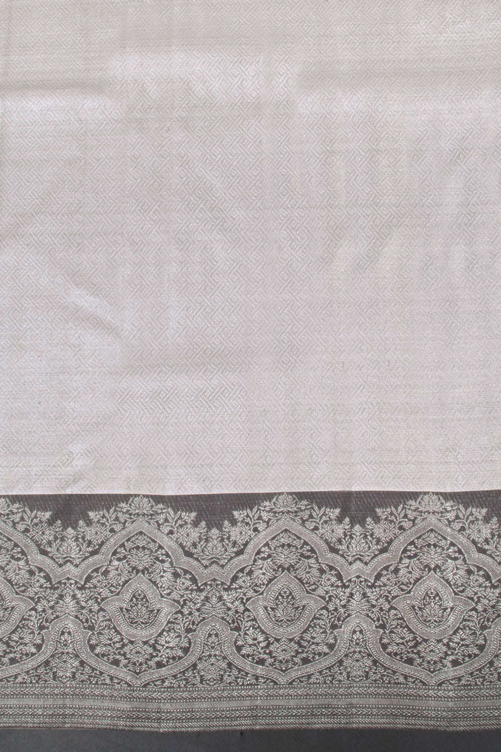 Silver White Pure Zari Korvai Kanjivaram Tissue Silk Saree 10063074