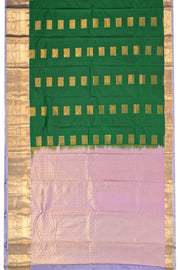 Green Kanjivaram Vegan Silk Saree with Contrast Pallu 10074873