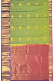 Green Kanjivaram Vegan Silk Saree with Contrast Pallu 10074879