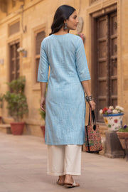 Sky Blue Handcrafted Solid Style Embroidered Cotton Kurta 10077419