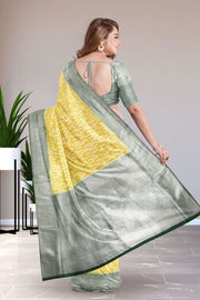 Chinese Green Kanjivaram Tissue Vegan Silk Saree 10075571