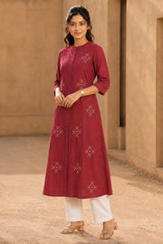 Maroon Hand Embroidered Cotton Kurta 10077661