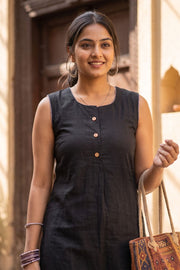 Black Handcrafted Solid Style Sleeveless Cotton Kurta 10077439