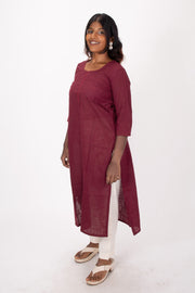 Maroon Handcrafted Slub Cotton Kurta 10073158