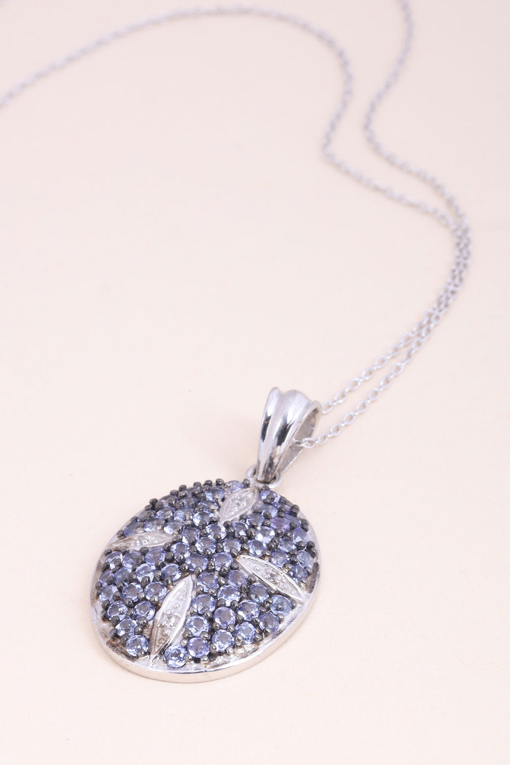Tanzanite & White Topaz Silver Necklace Pendant Chain 10067157
