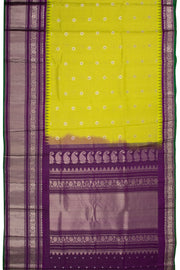 Green Gadwal Kuttu Silk Saree 10075416