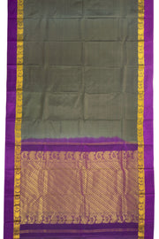 Green Kanjivaram Pure Silk Saree with Contrast Pallu 10074824