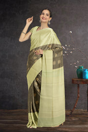 Green Kanjivaram Pure Silk Saree 10076136