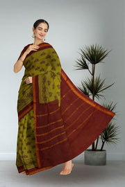 Green Handcrafted Sungudi Cotton Saree 10074937