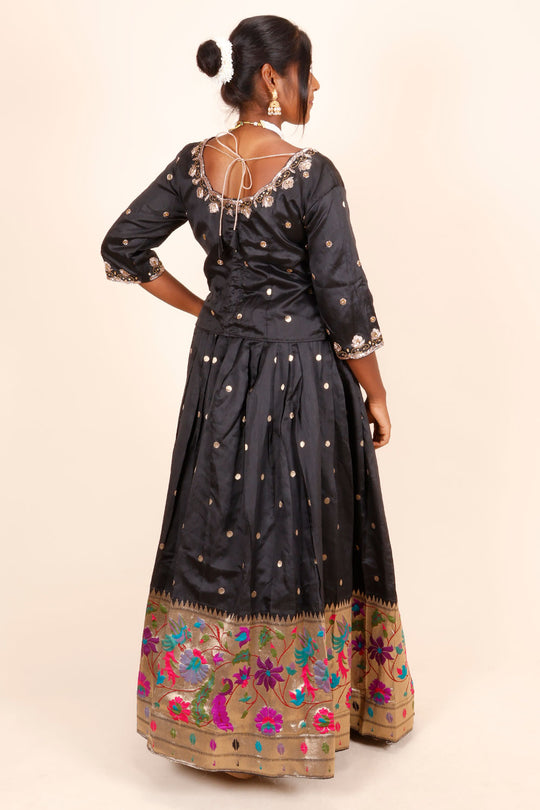 Paithani Lehenga’s Sets
