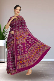 Magenta Patola Printed Silk Cotton Saree 10074941