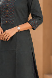 Black Hand Embroidered Cotton Kurta 10077674