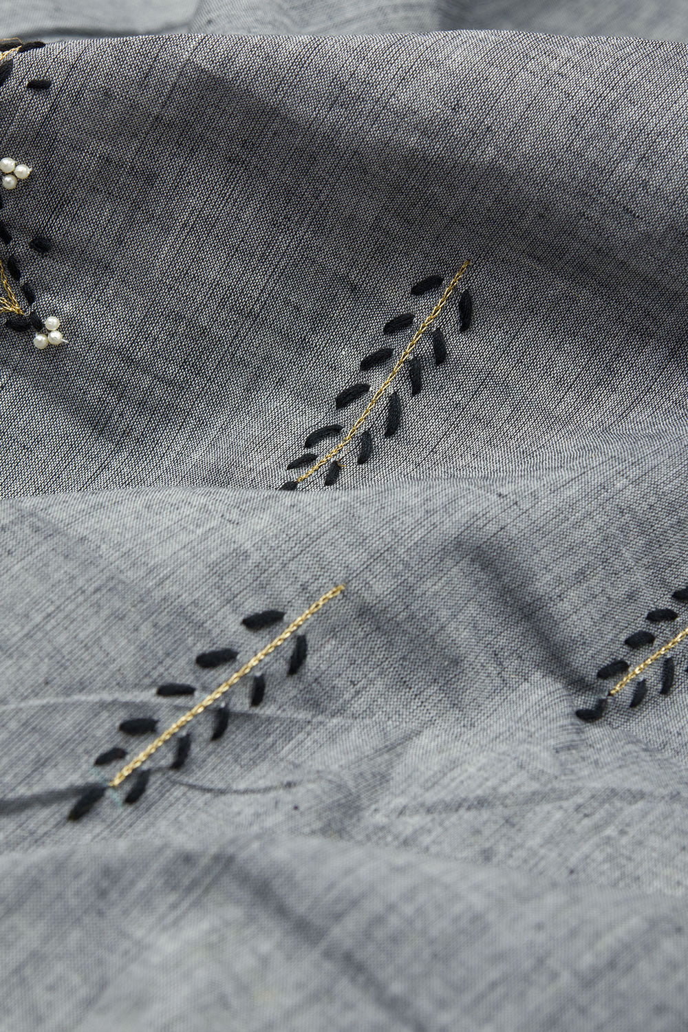 Mountain Mist Grey Aari Embroidered Mangalgiri Cotton Blouse Material 10062439