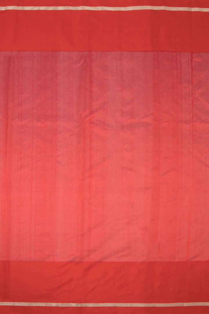 Magenta Handwoven Chanderi Silk Saree - Avishya