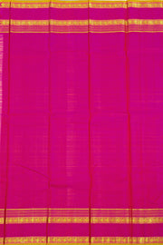 Green Kanjivaram Pure Silk Saree with Contrast Pallu 10074887