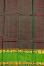 Maroon Kanjivaram Pure Silk Saree with Contrast Pallu 10074888