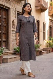 Grey Handcrafted Solid Style Embroidered Cotton Kurta 10077414