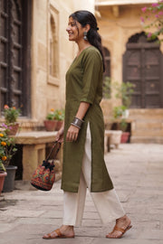 Olive Green Handcrafted Solid Style Embroidered Cotton Kurta 10077418