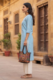 Sky Blue Handcrafted Solid Style Embroidered Cotton Kurta 10077419